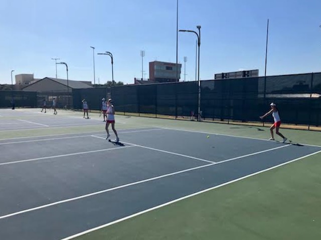 Midway Edges Lake Belton JV Tennis in Hard-Fought Match