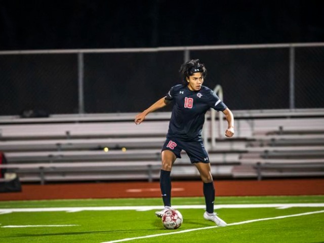 Image for Robles' free kick lifts Legacy past Rockwall-Heath