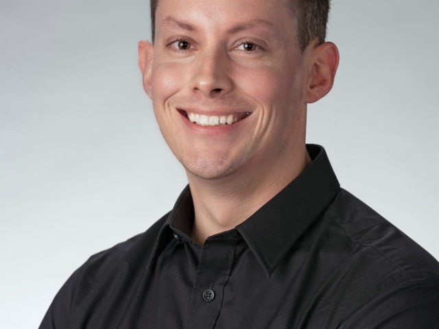 M-A welcomes Andrew Diehl as new varsity boys tennis coach