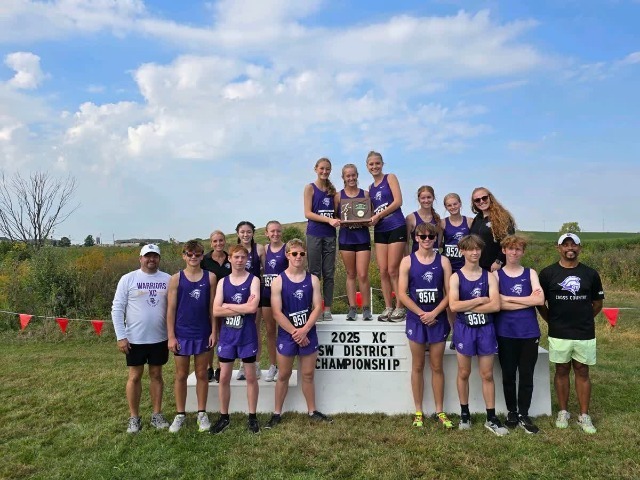 DC Sr Girls Amber Prentice, Riley Domigan and Charlotte Lethander with the  1st pl  Trophy  with the rest of the girls and the boys teams