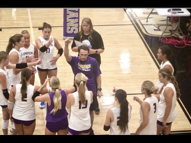 Volleyball off to a HOT start!!
