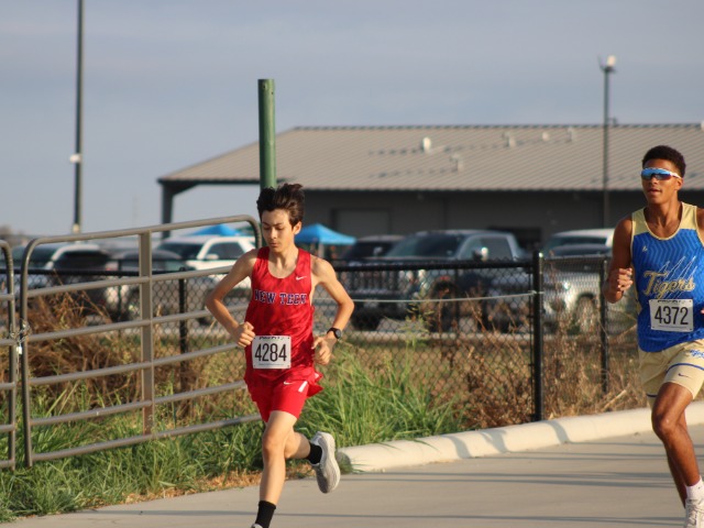 Dragons Race at Academy Invitational