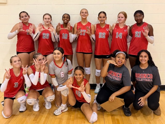 8th Grade B Lady Broncos Sweep Cove Lee