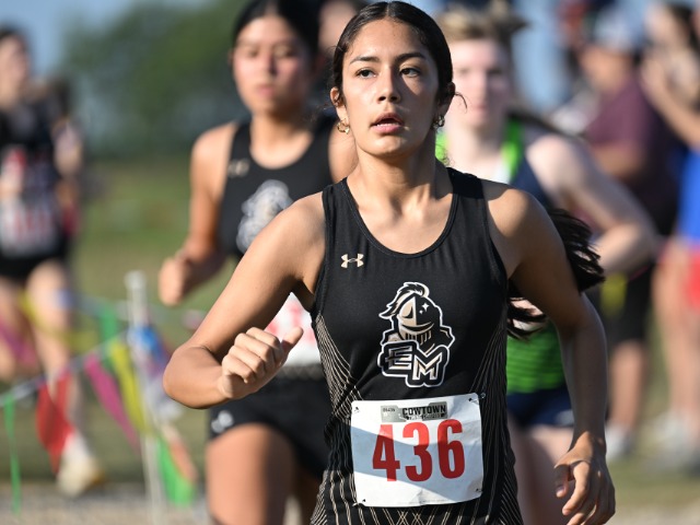 Close game ends in Lady Knight victory