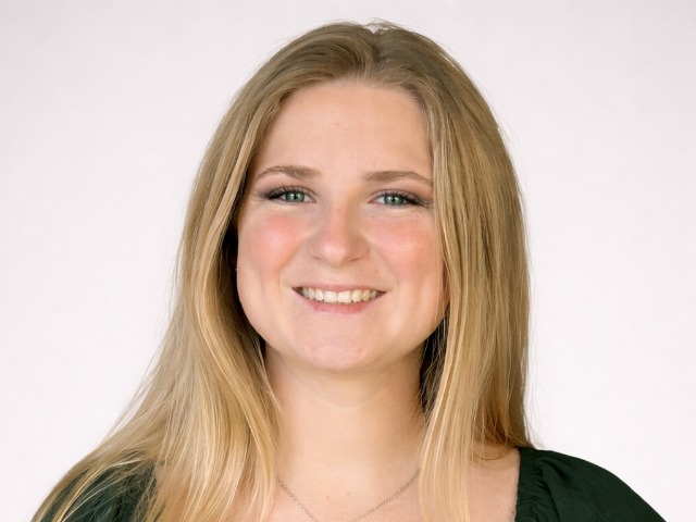 Freshmen Teams Fall to PNG