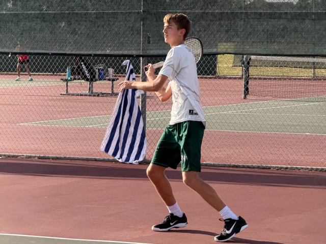 Gators Battle Through the Heat in Hard-Fought Match Against Patriots