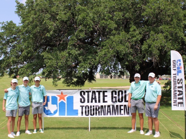 Boys Golf Competes at State Golf Tournament