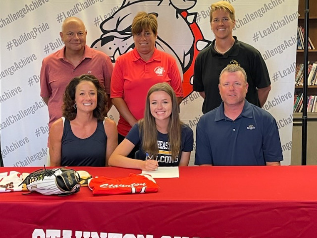 Weller signs with Southeastern Illinois College