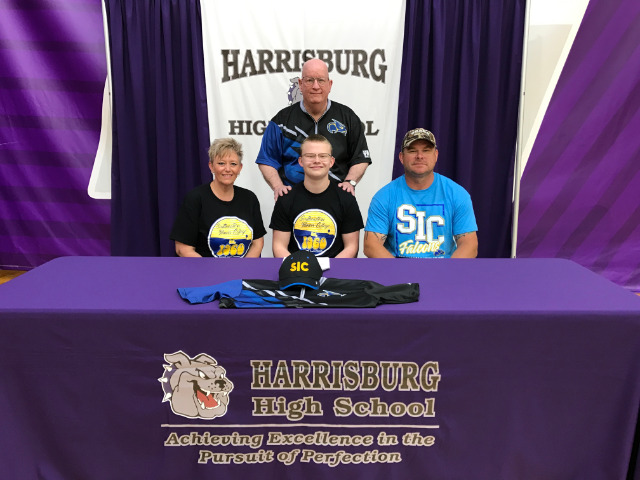 Harrisburg High School's Triton Kielhorn Joins SIC Men's Bowling Team