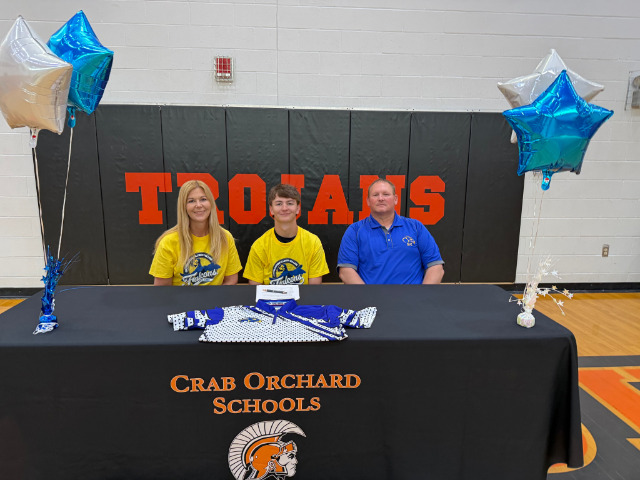 SIC Bowling Signs Crab Orchard's Brody Watts