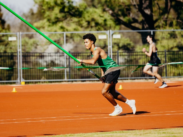 Van Buren square off in nonconference play