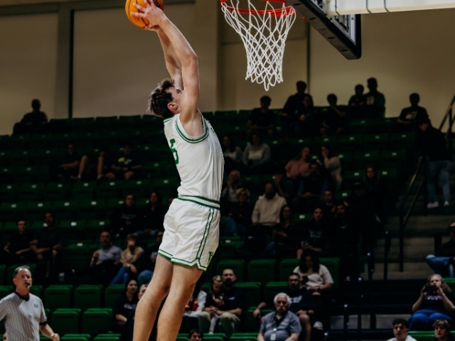 JOHNSON SETS POINTER RECORDS image 