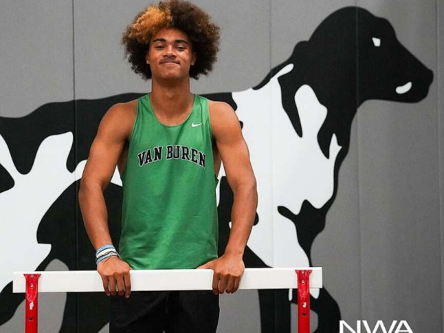 Olds learns to do it all for Pointers