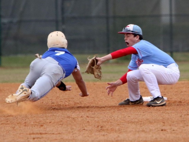 Bryant defeats Southside in first game of 6A-Central twinbill