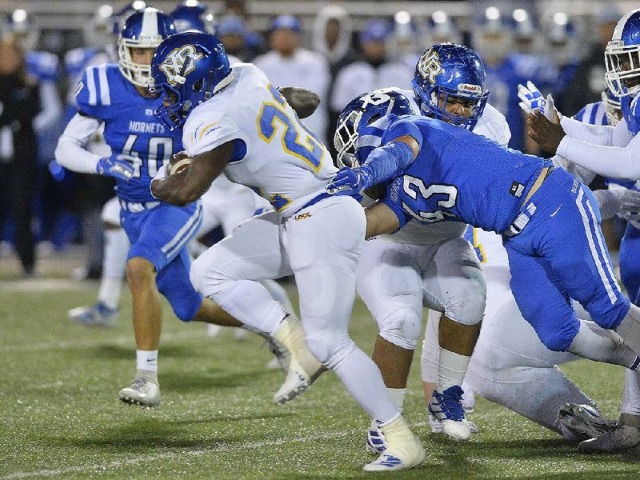 Bryant ends NLR's hold on league title