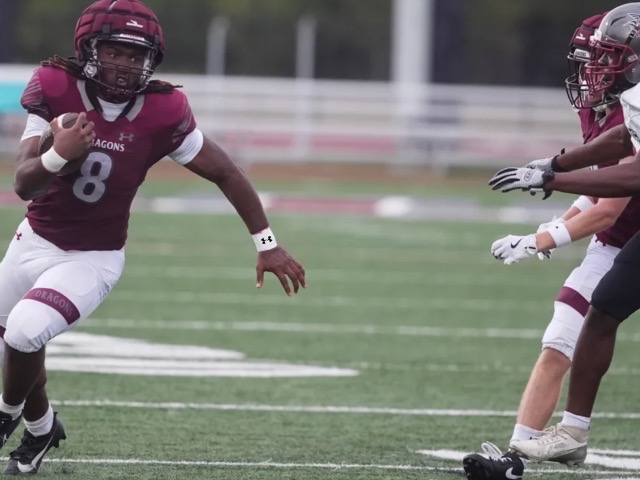 Collierville Football Dazzles in Decisive 29-19 Win Over Bartlett