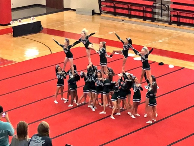 Santa Fe Cheer is going to State!