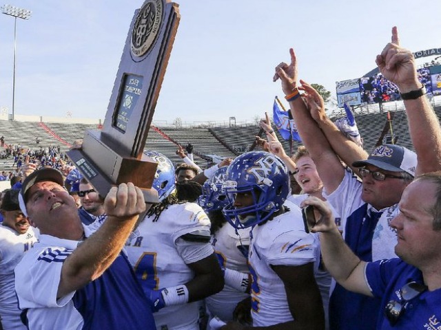 North Little Rock dodges disaster, wins Class 7A title