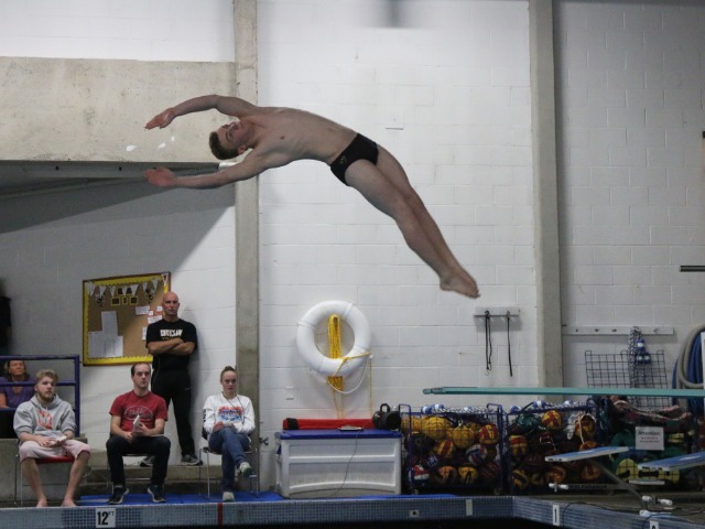 Hornet Divers qualify for State