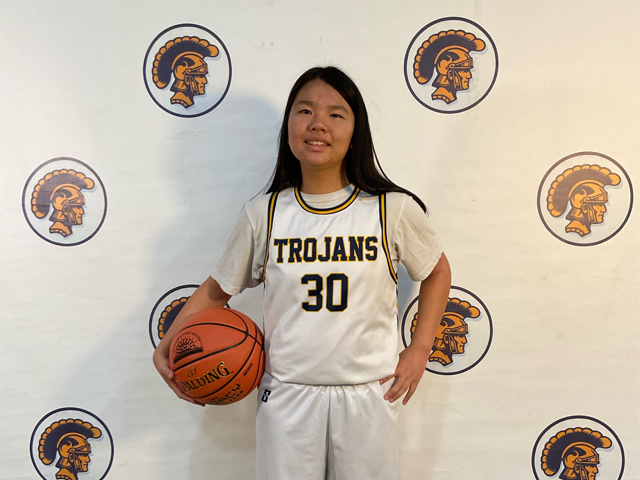 roster photo for Angie Nguyen