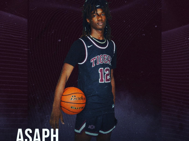 roster photo for Asaph Daily