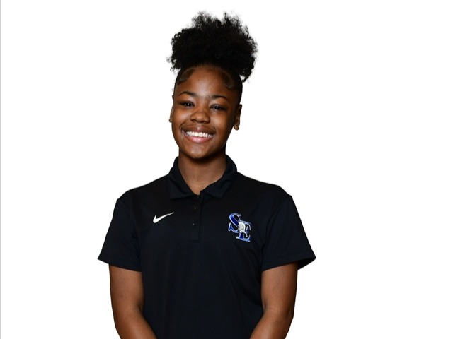 roster photo for Teairra Shields