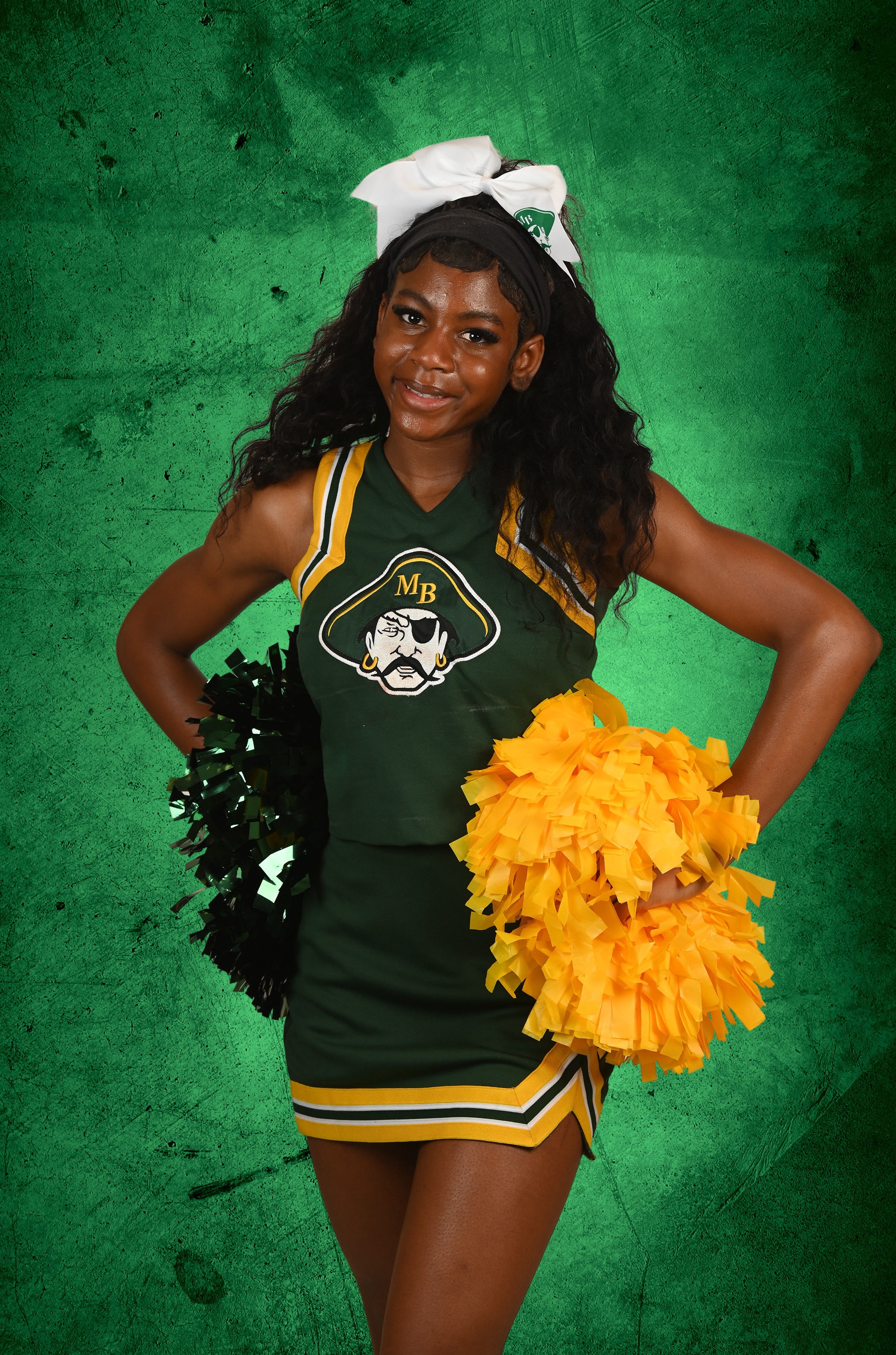 roster photo for Malaysia McCrae