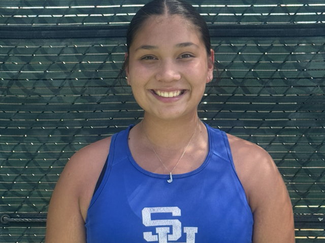 roster photo for Julia Barajaz