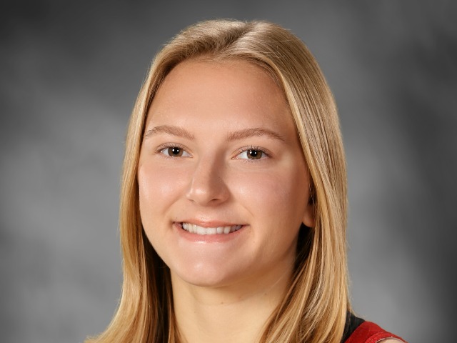 roster photo for Linnea Maddux