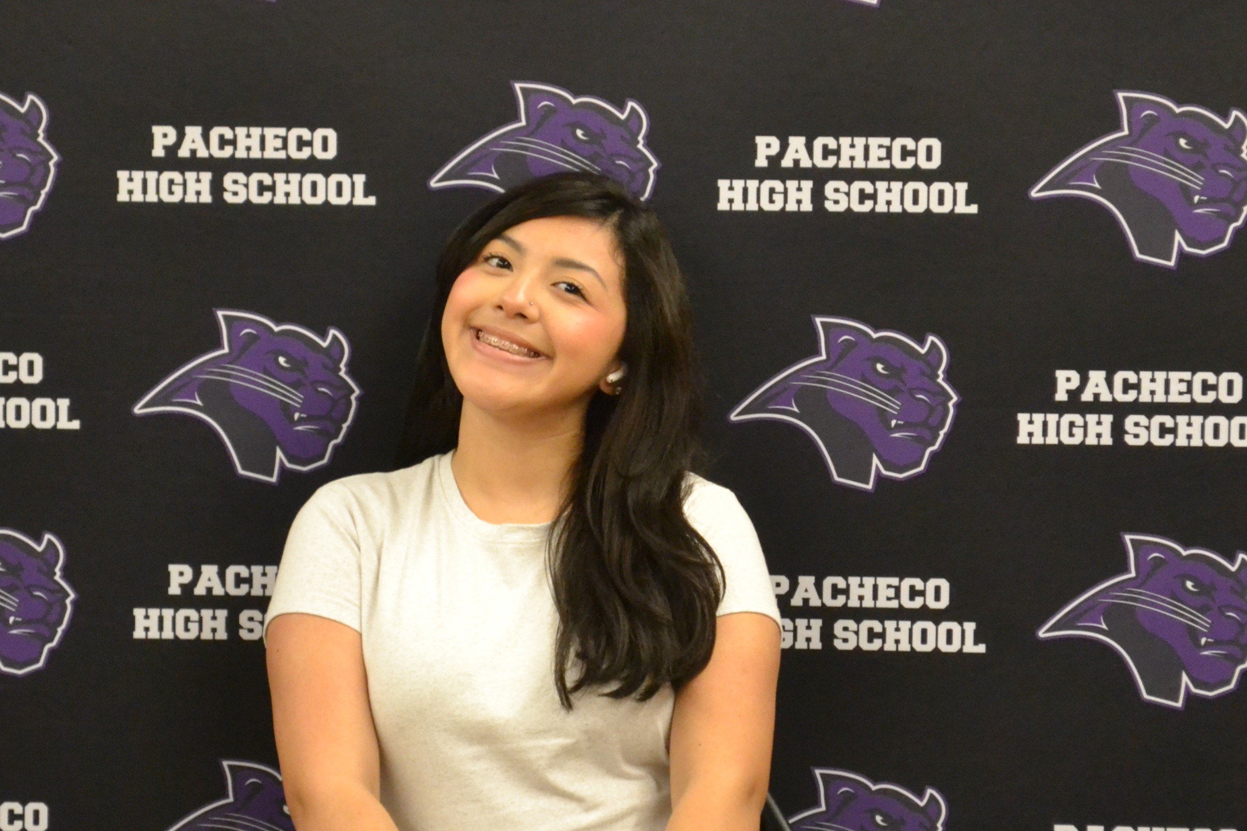 Anjali Contreras Flores