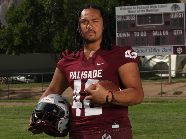 roster photo for Julian Tautua'a