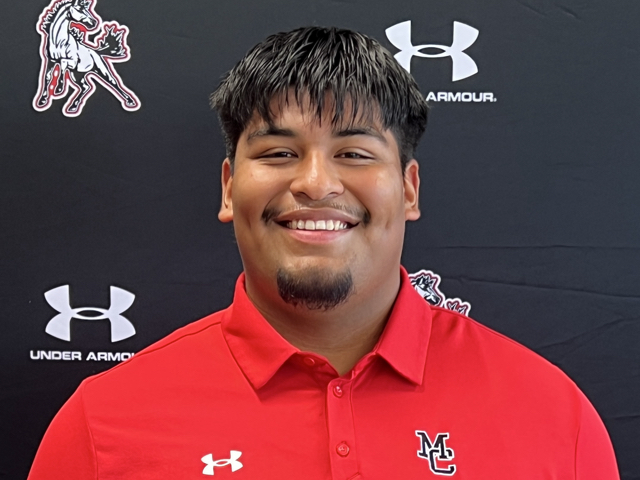 staff photo of Angel Mendoza