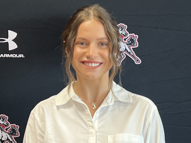 staff photo of Chloe Morris