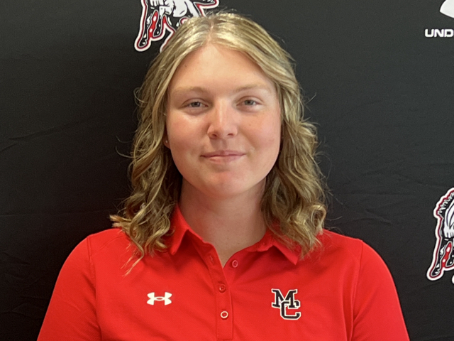 staff photo of Jenny Meeker