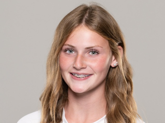 roster photo for Elsie Barok