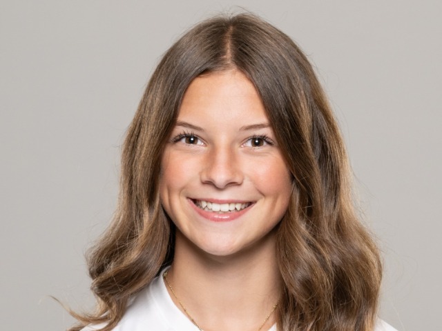 roster photo for Natalie Huelskamp