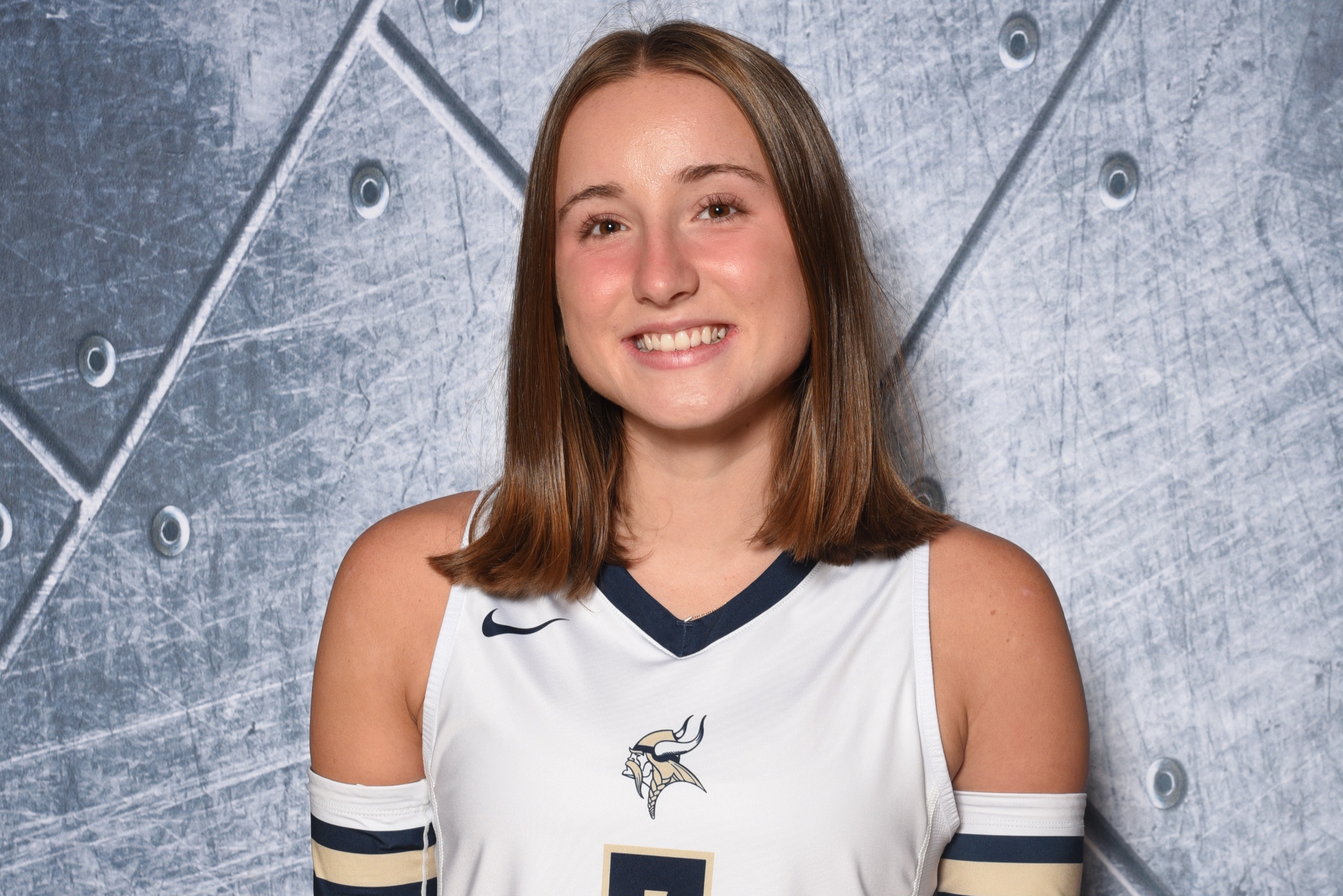 roster photo for Julie Kuhn