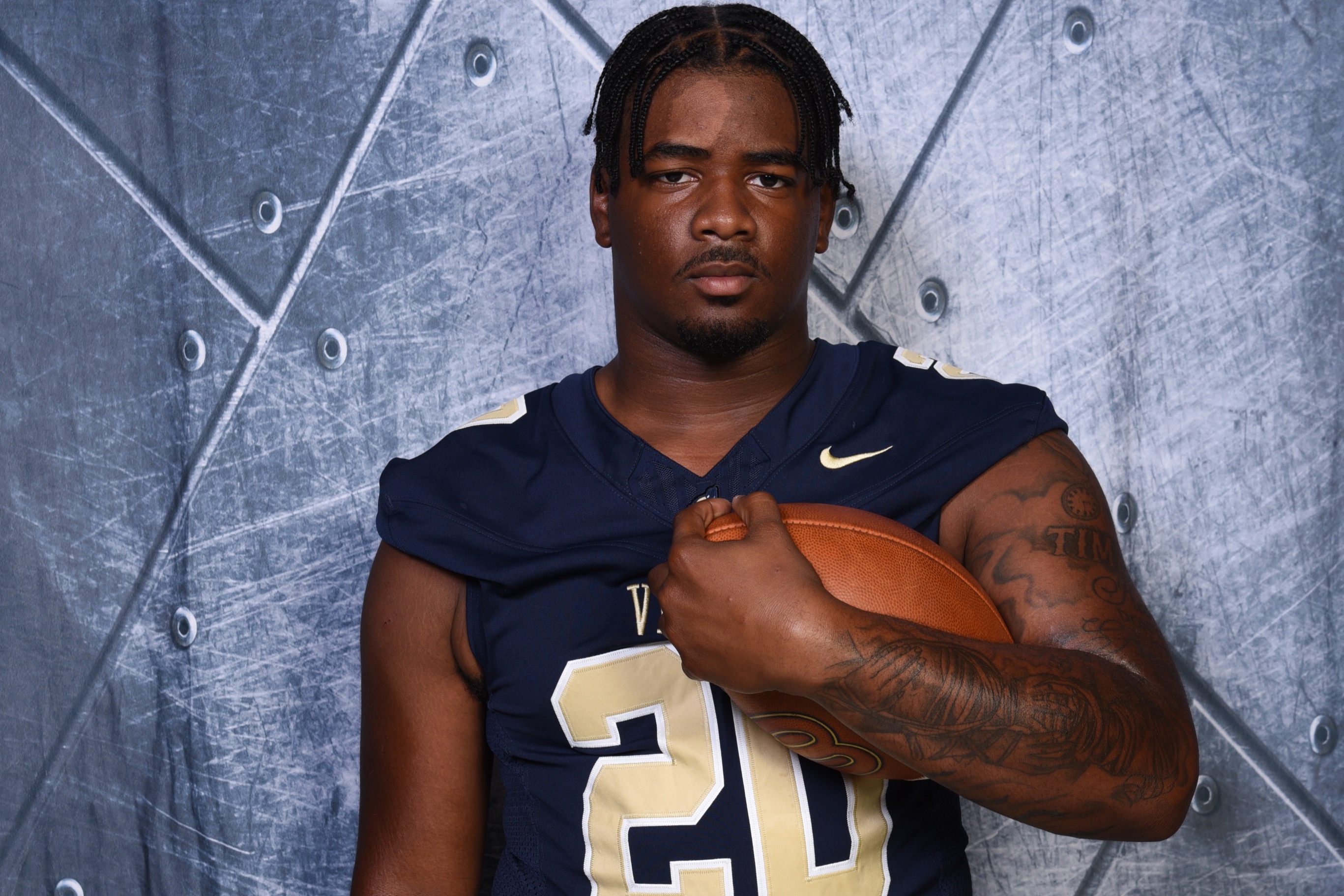 roster photo for Davion Dawkins
