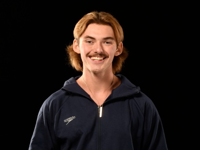roster photo for ELLIOT WEATHERS