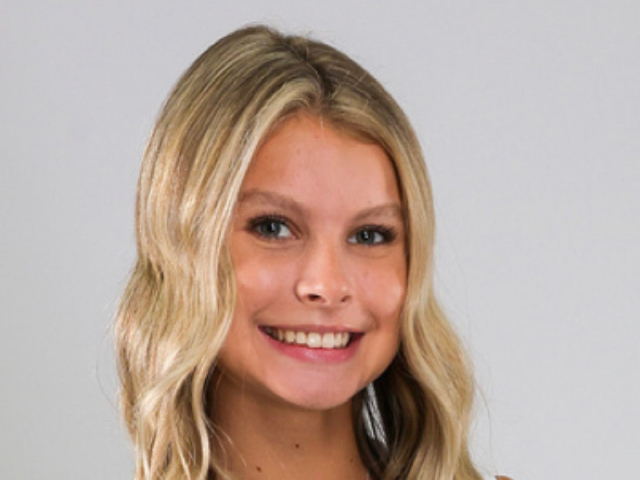 roster photo for Lexi Saathoff