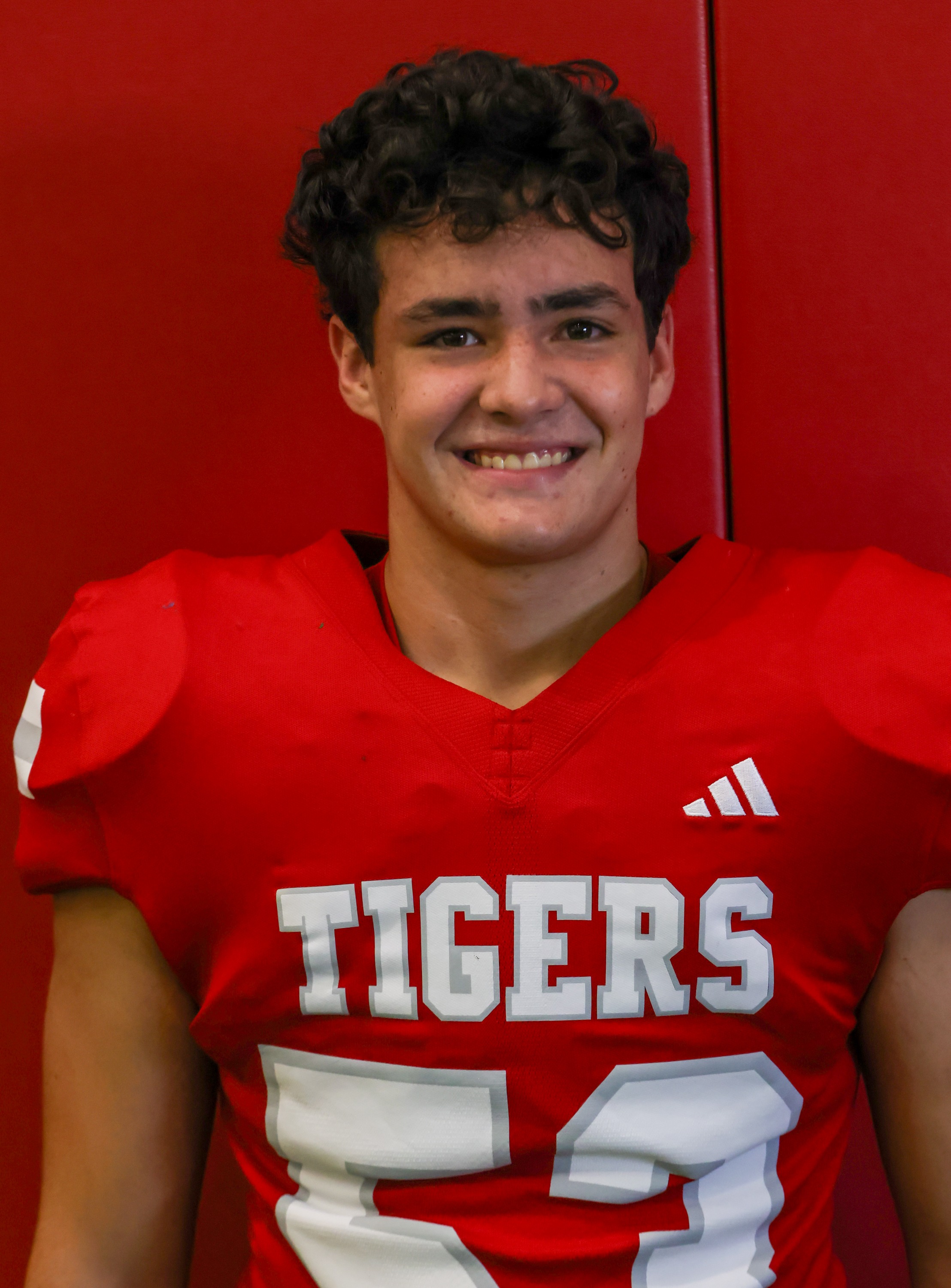 roster photo for Carson Mills