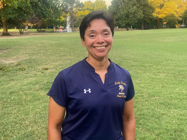 staff photo of Roxanne Farris