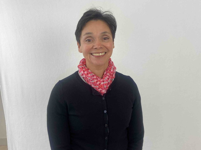 staff photo of Roxanne Farris