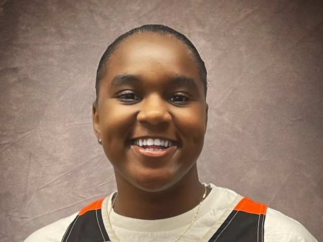 roster photo for Ivanna Powe