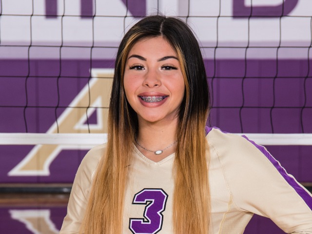 roster photo for Alicia Quiroz