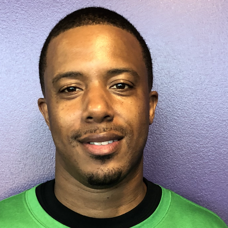 staff photo of Travis Harris