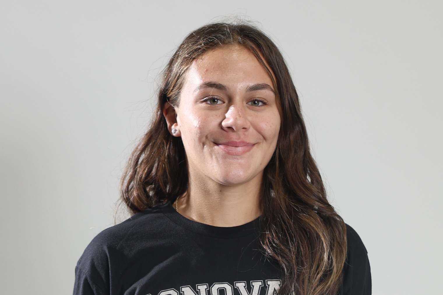 roster photo for Anais Friedman