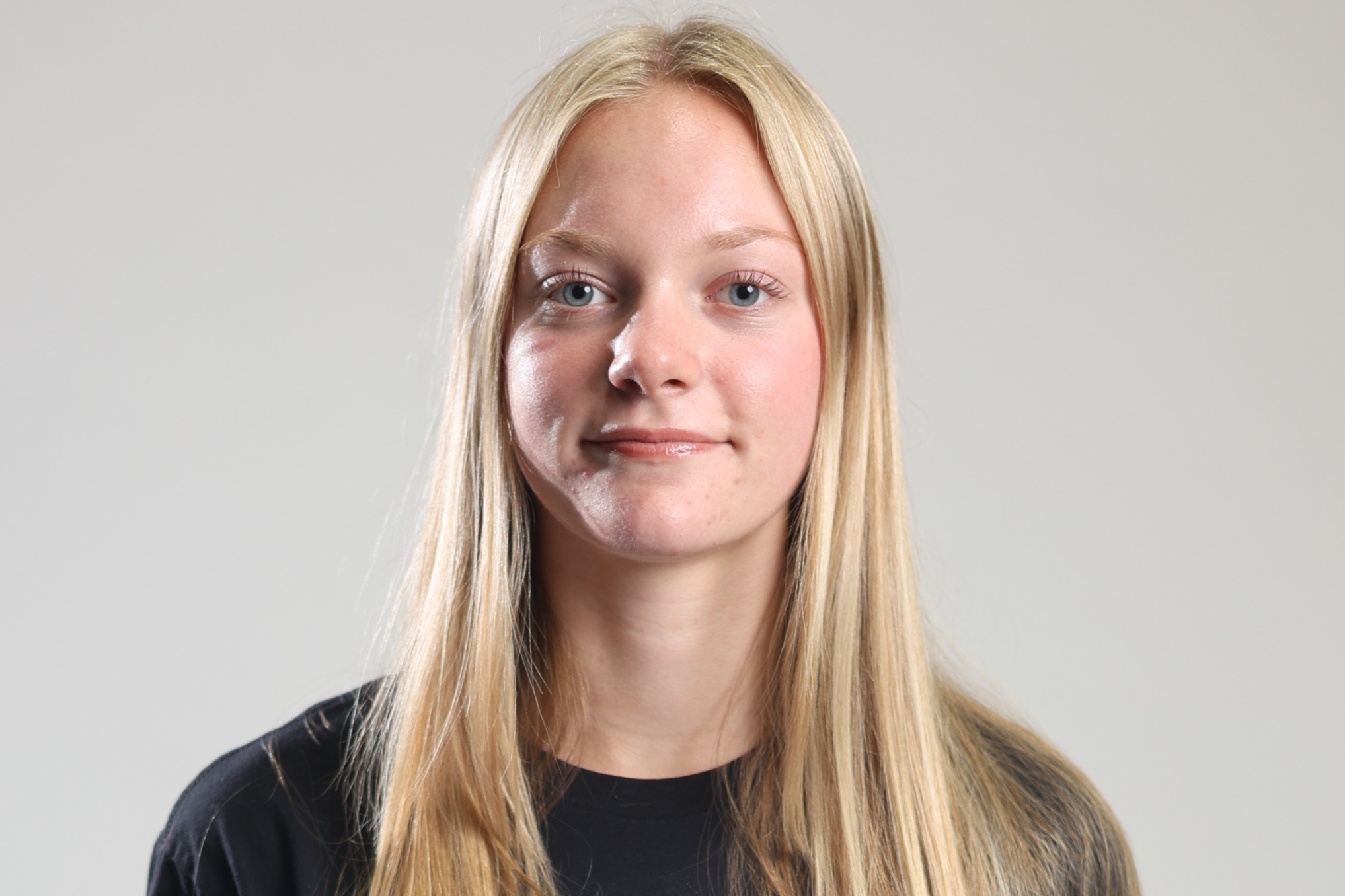 roster photo for Ella Sles