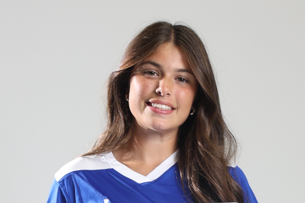 roster photo for Lola Crisalli