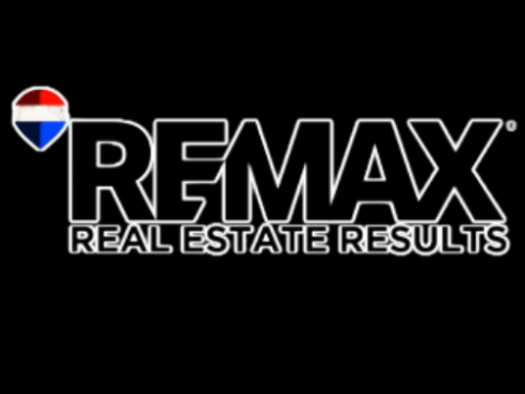 REMAX - Darohnn Pender logo
